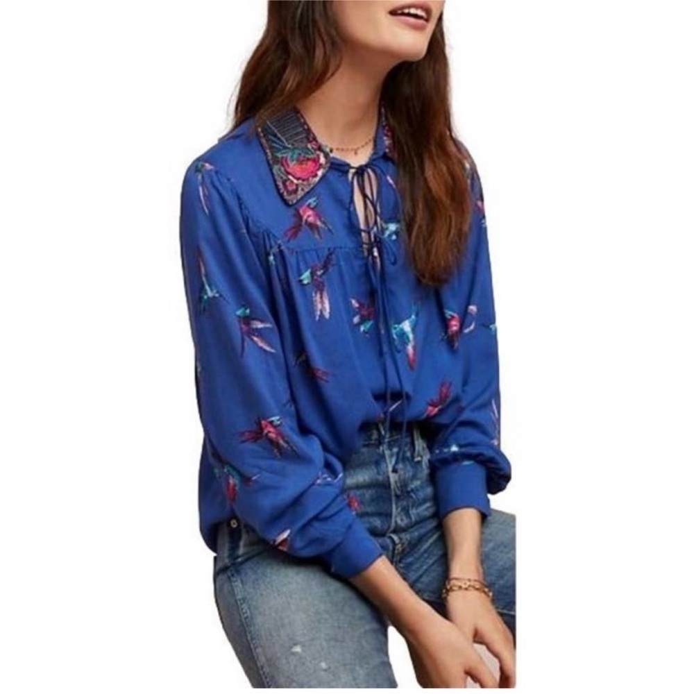 ANTHRO Ranna Gill Audubon blue beaded hummingbird blouse top Anthropologie